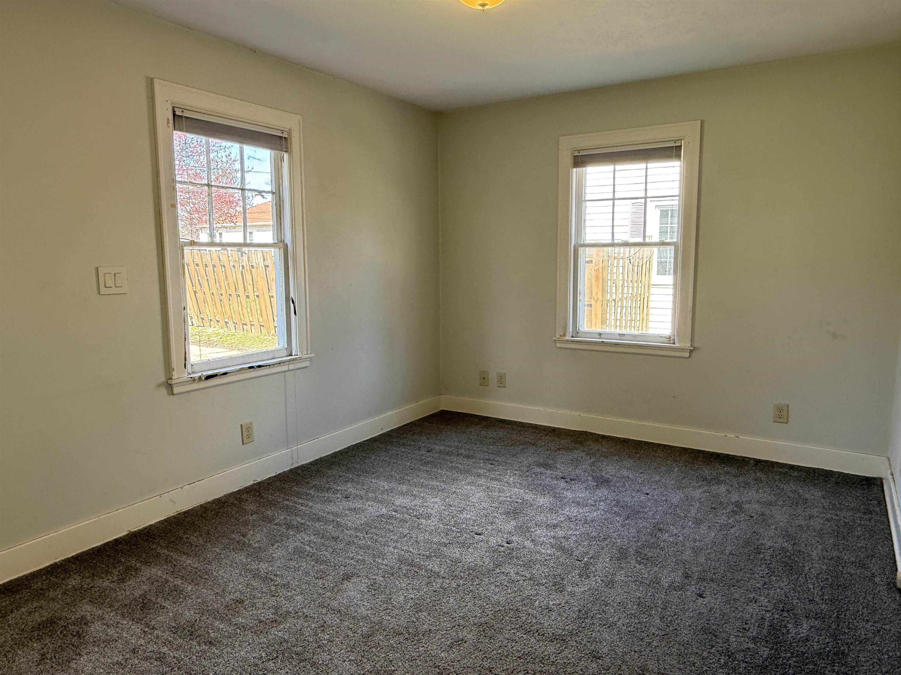 1038 North 8th Street Rochelle, IL 61068 - Photo 13 of 24 an empty room with a window