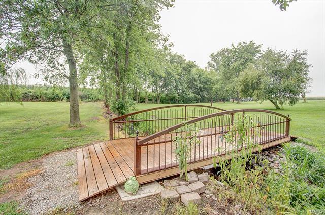 9514 State Route 143 Edwardsville, IL 62025 - Photo 29 of 29 a view of a deck with a yard