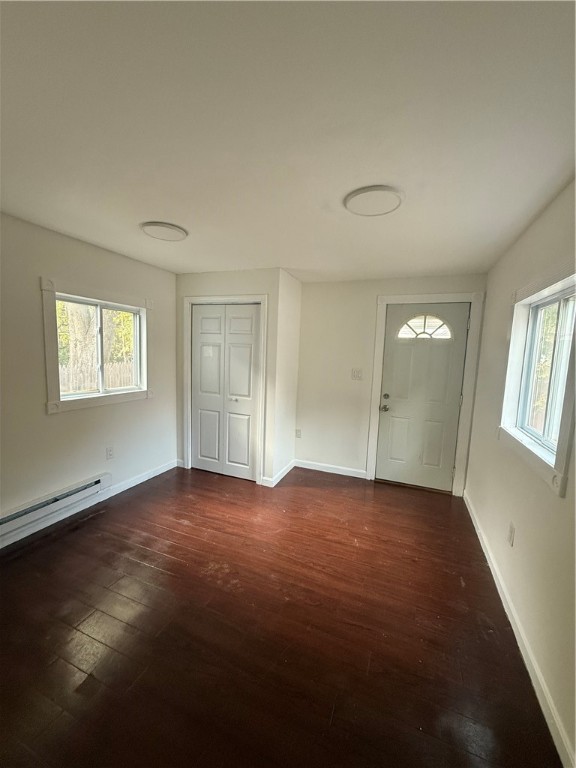 243 Bay View Avenue Cranston, RI 02905 - Photo 10 of 31