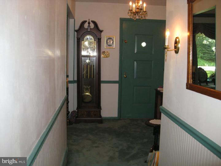 3811 Buck Road Huntingdon Valley, PA 19006 - Photo 3 of 25 Foyer