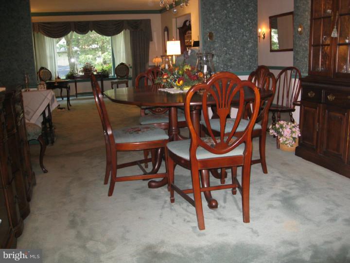 3811 Buck Road Huntingdon Valley, PA 19006 - Photo 7 of 25 Dining Room