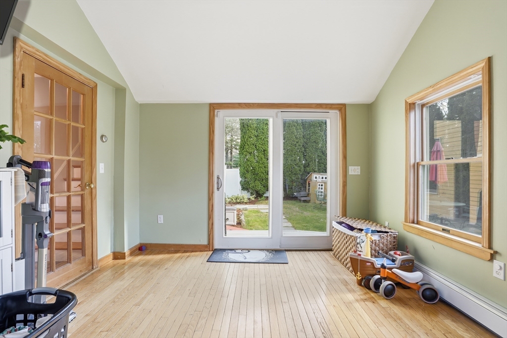 397 Concord Road Bedford, MA 01730 - Photo 21 of 41