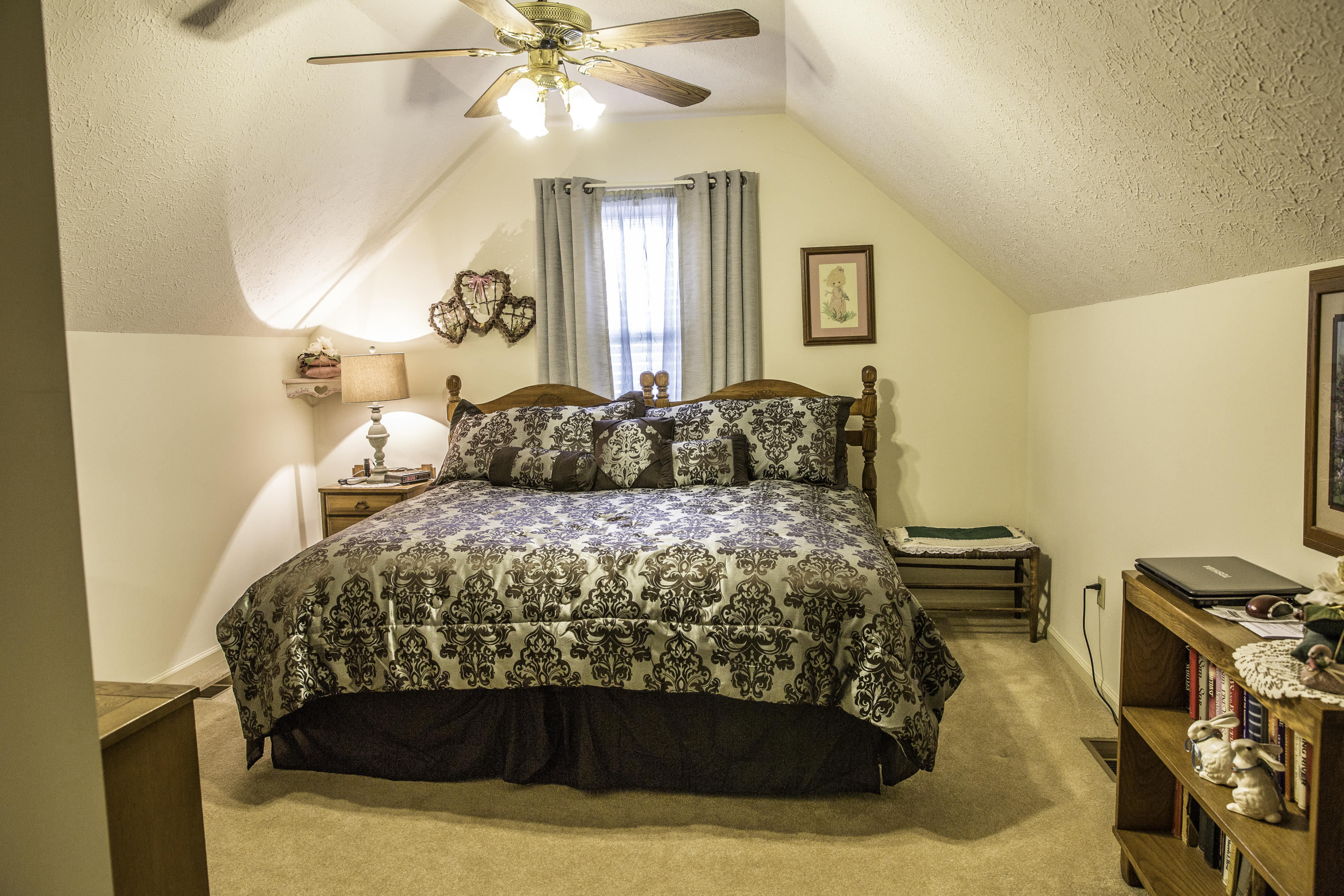1339 Long Hollow Road Rock Spring, GA 30739 - Photo 17 of 22 30 - Bonus room 2 (1 of 1).jpg
