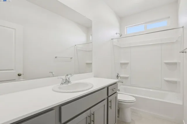 $844,635 | 2319 Admiral Court, Brentwood, CA 94513