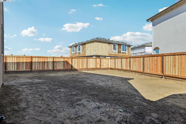 $844,635 | 2319 Admiral Court, Brentwood, CA 94513