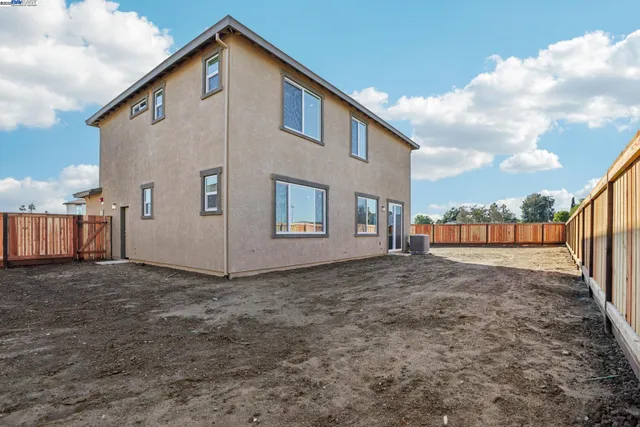 $844,635 | 2319 Admiral Court, Brentwood, CA 94513