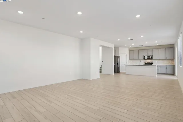 $844,635 | 2319 Admiral Court, Brentwood, CA 94513