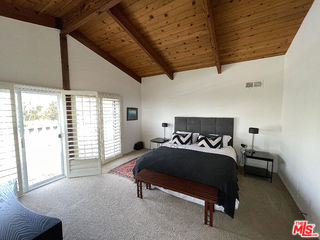 6843 Dume Drive Malibu, CA 90265 - Photo 7 of 13