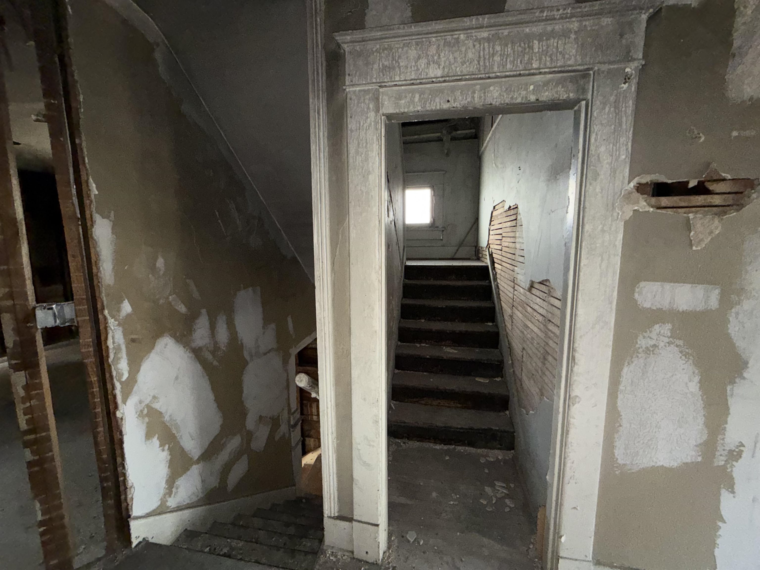 1228 Agnes Place Memphis, TN 38104 - Photo 12 of 18