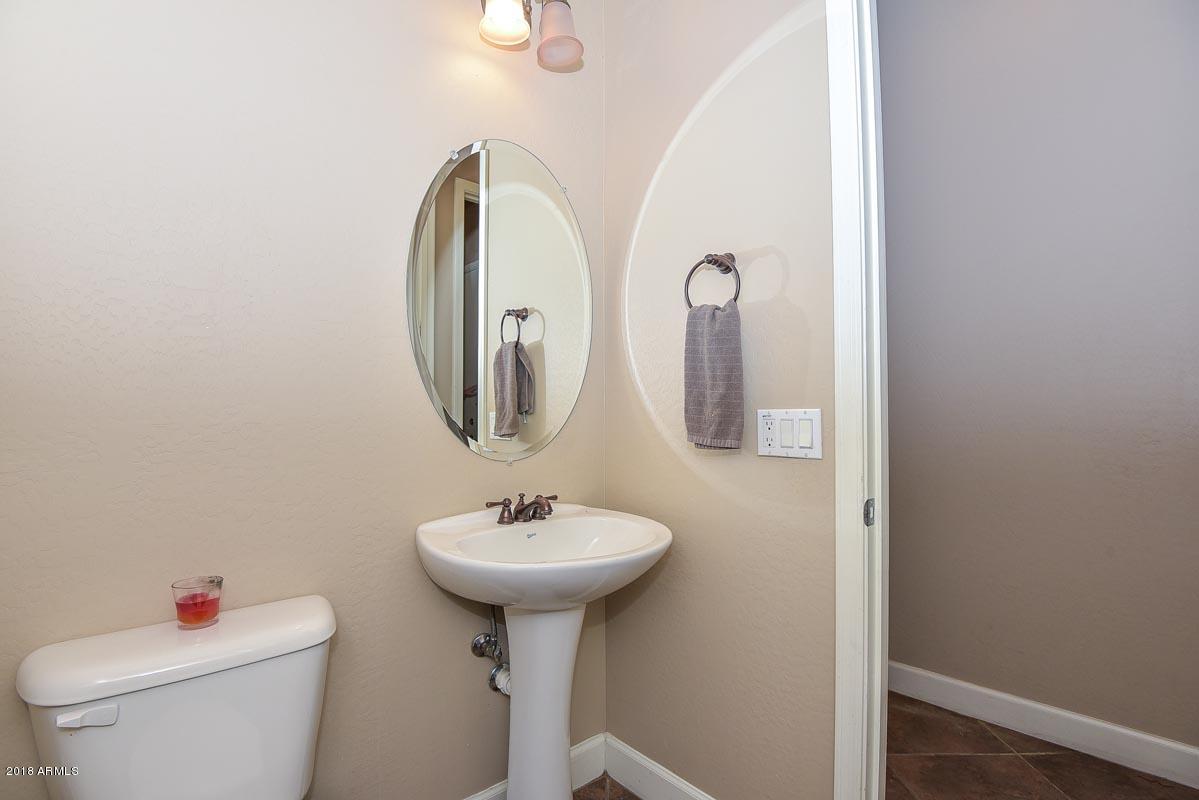 6823 West Fremont Road Laveen, AZ 85339 - Photo 33 of 47 Powder Room