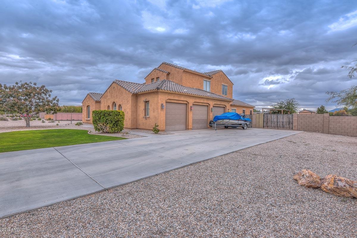 6823 West Fremont Road Laveen, AZ 85339 - Photo 8 of 47 Side Garage