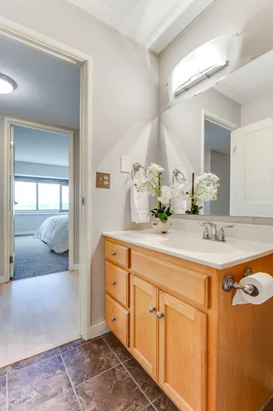$1,890 | 1920 South 1st Street, Minneapolis, MN 55454