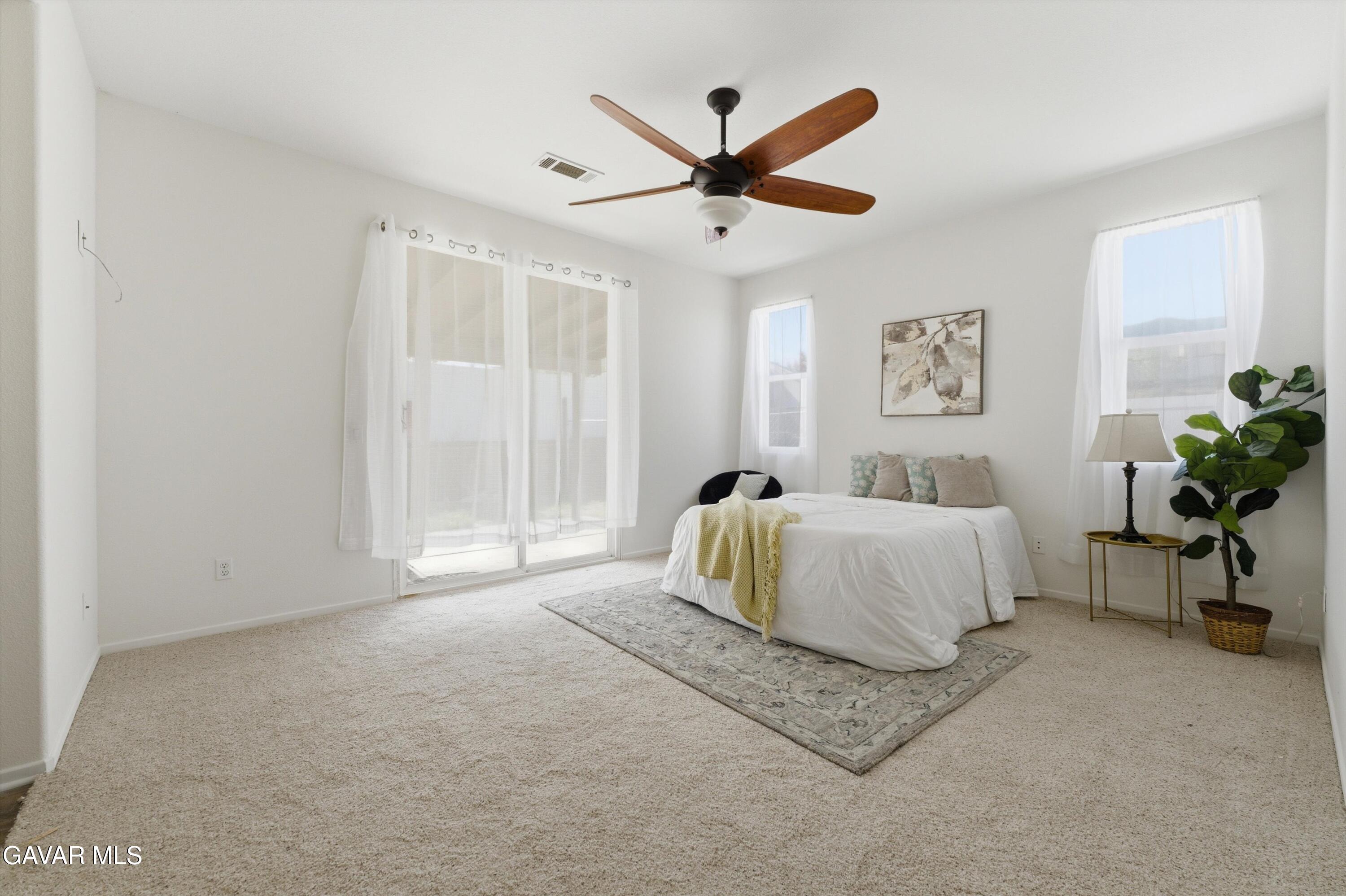 1306 Miranda Court Tehachapi, CA 93561 - Photo 15 of 34 14-JYP08281