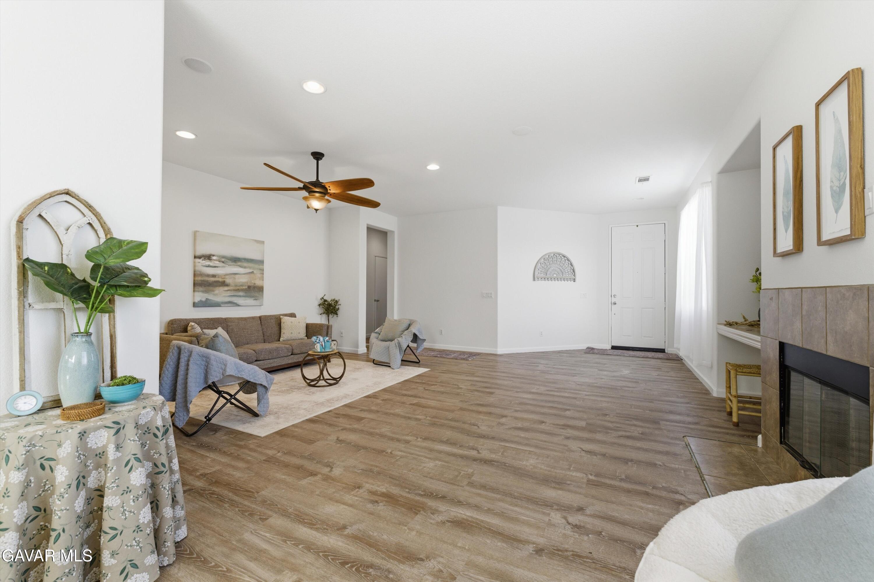 1306 Miranda Court Tehachapi, CA 93561 - Photo 10 of 34 09-JYP08257