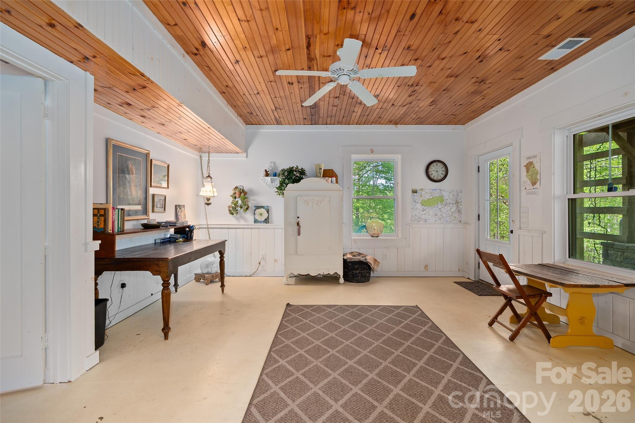 580 Split Pine Cove Clyde, NC 28721 - Photo 25 of 30