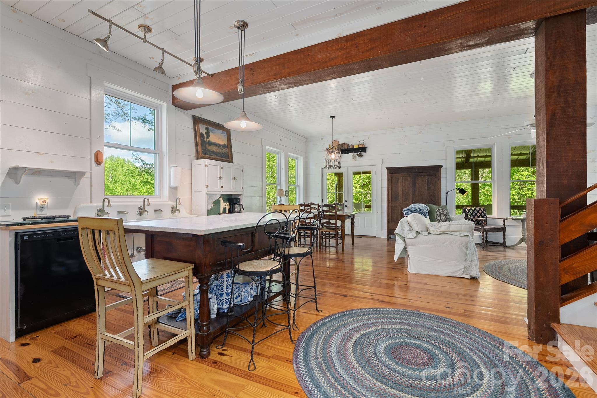 580 Split Pine Cove Clyde, NC 28721 - Photo 4 of 30