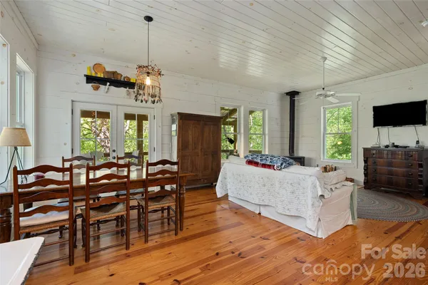 $595,000 | 580 Split Pine Cove, Clyde, NC 28721