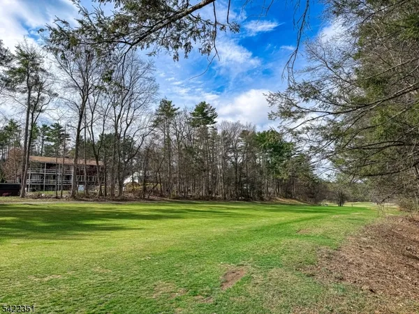 $199,000 | 359 Lake Shore South, Montague, NJ 07827