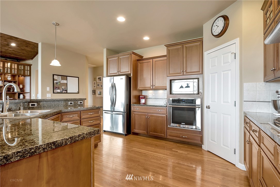 1389 Kamm Road Lynden, WA 98264 - Photo 13 of 25 Gallery Image 13