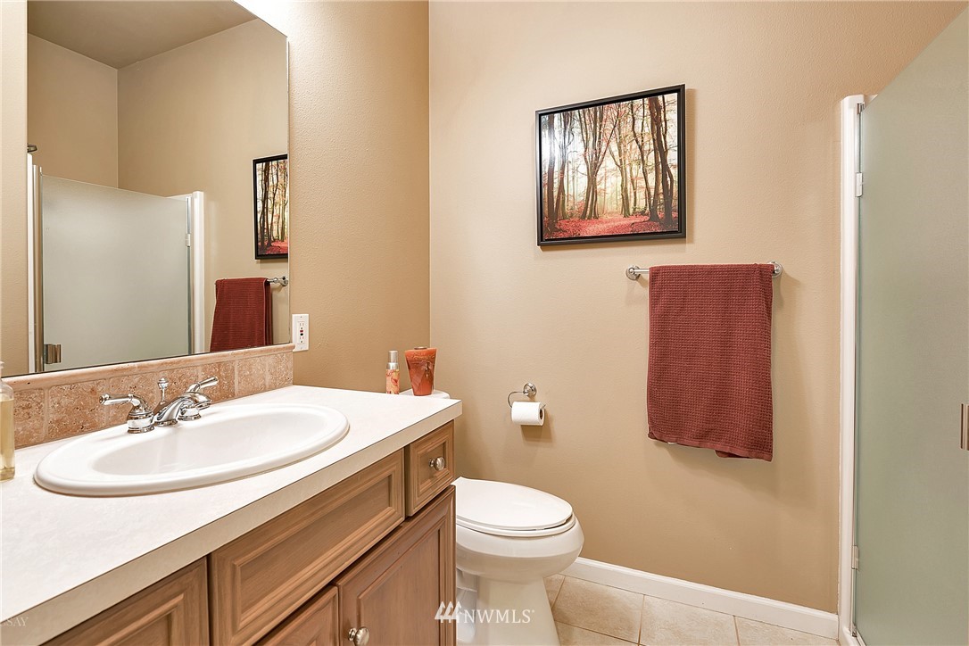 1389 Kamm Road Lynden, WA 98264 - Photo 15 of 25 Gallery Image 15