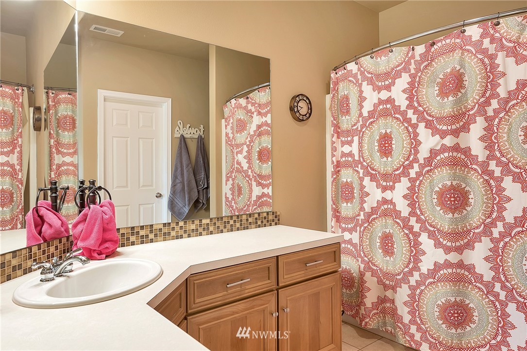 1389 Kamm Road Lynden, WA 98264 - Photo 21 of 25 Gallery Image 21