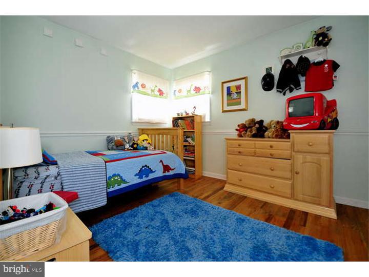 4267 Nottingham Way Hamilton, NJ 08690 - Photo 11 of 15 Bedroom 4