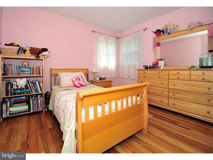 4267 Nottingham Way Hamilton, NJ 08690 - Photo 10 of 15 Bedroom 3
