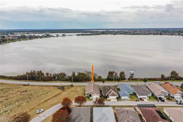 $1,650 | 812 Marcia Loop, Winter Haven, FL 33884