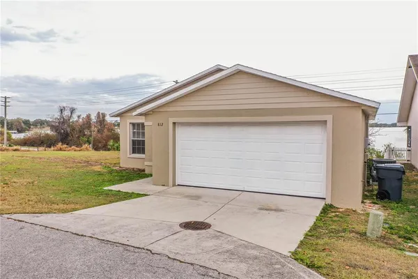 $1,650 | 812 Marcia Loop, Winter Haven, FL 33884