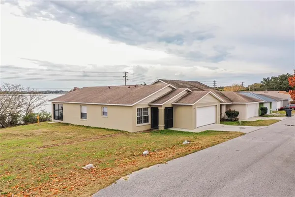 $1,650 | 812 Marcia Loop, Winter Haven, FL 33884