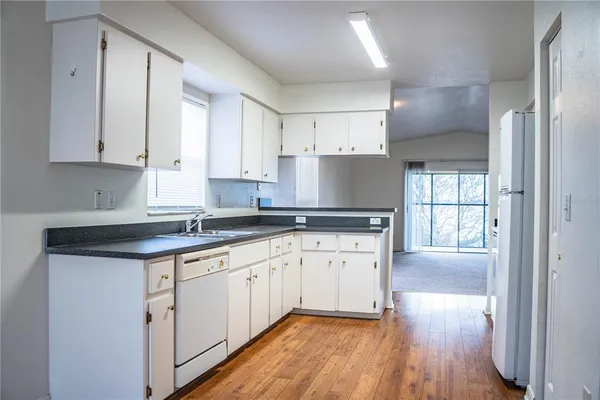 $1,650 | 812 Marcia Loop, Winter Haven, FL 33884