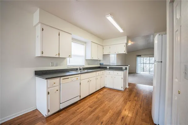 $1,650 | 812 Marcia Loop, Winter Haven, FL 33884