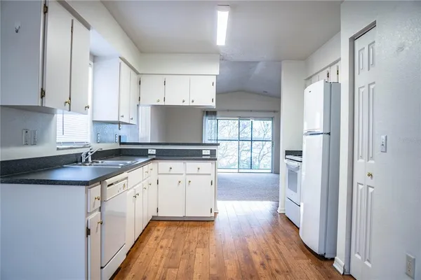 $1,650 | 812 Marcia Loop, Winter Haven, FL 33884