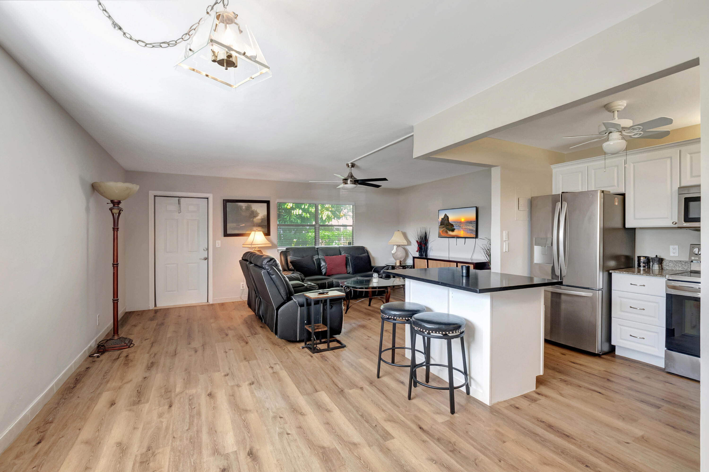 195 Monaco Way, Unit 195 Delray Beach, FL 33446 - Photo 15 of 64 DSC_2715