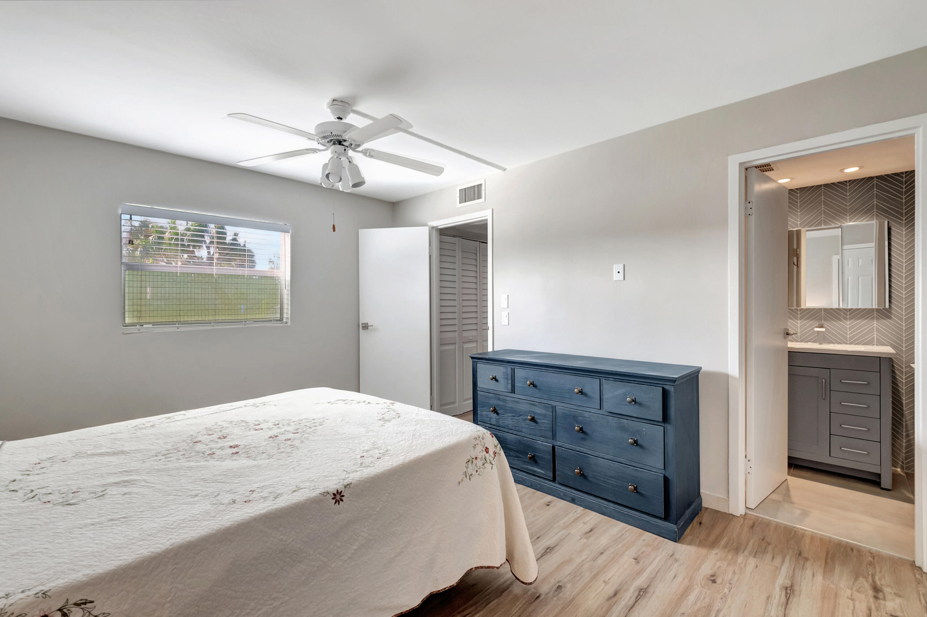 195 Monaco Way, Unit 195 Delray Beach, FL 33446 - Photo 19 of 64 DSC_2735