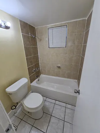 $1,800 | 13695 Northeast 3rd Court, Unit P16, North Miami, FL 33161