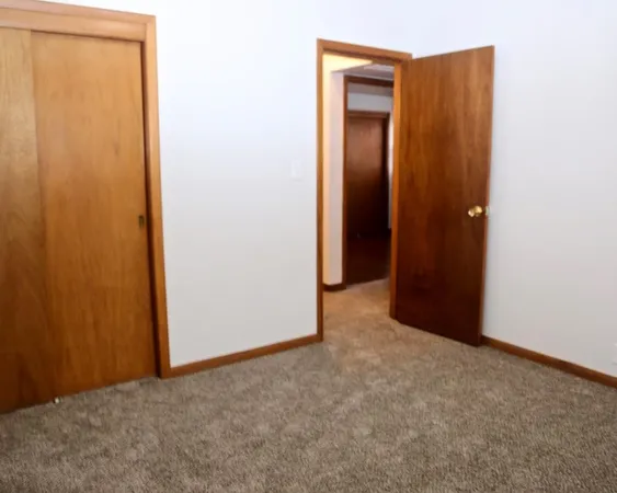 $150,000 | 1413 Eastland Drive, Hutchinson, KS 67501