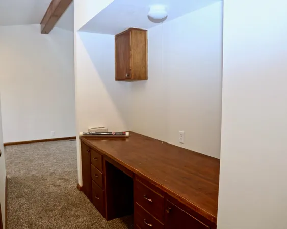 $150,000 | 1413 Eastland Drive, Hutchinson, KS 67501