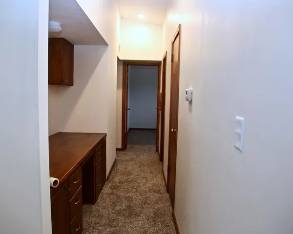 $150,000 | 1413 Eastland Drive, Hutchinson, KS 67501