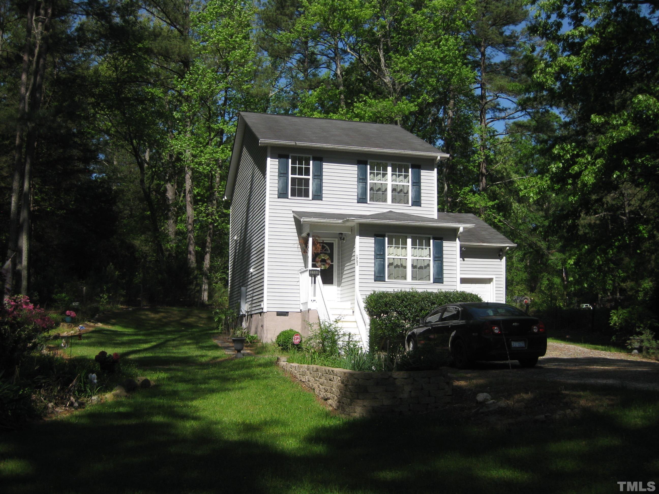 2703 Joyner Road Durham, NC 27704 - Photo 4 of 17