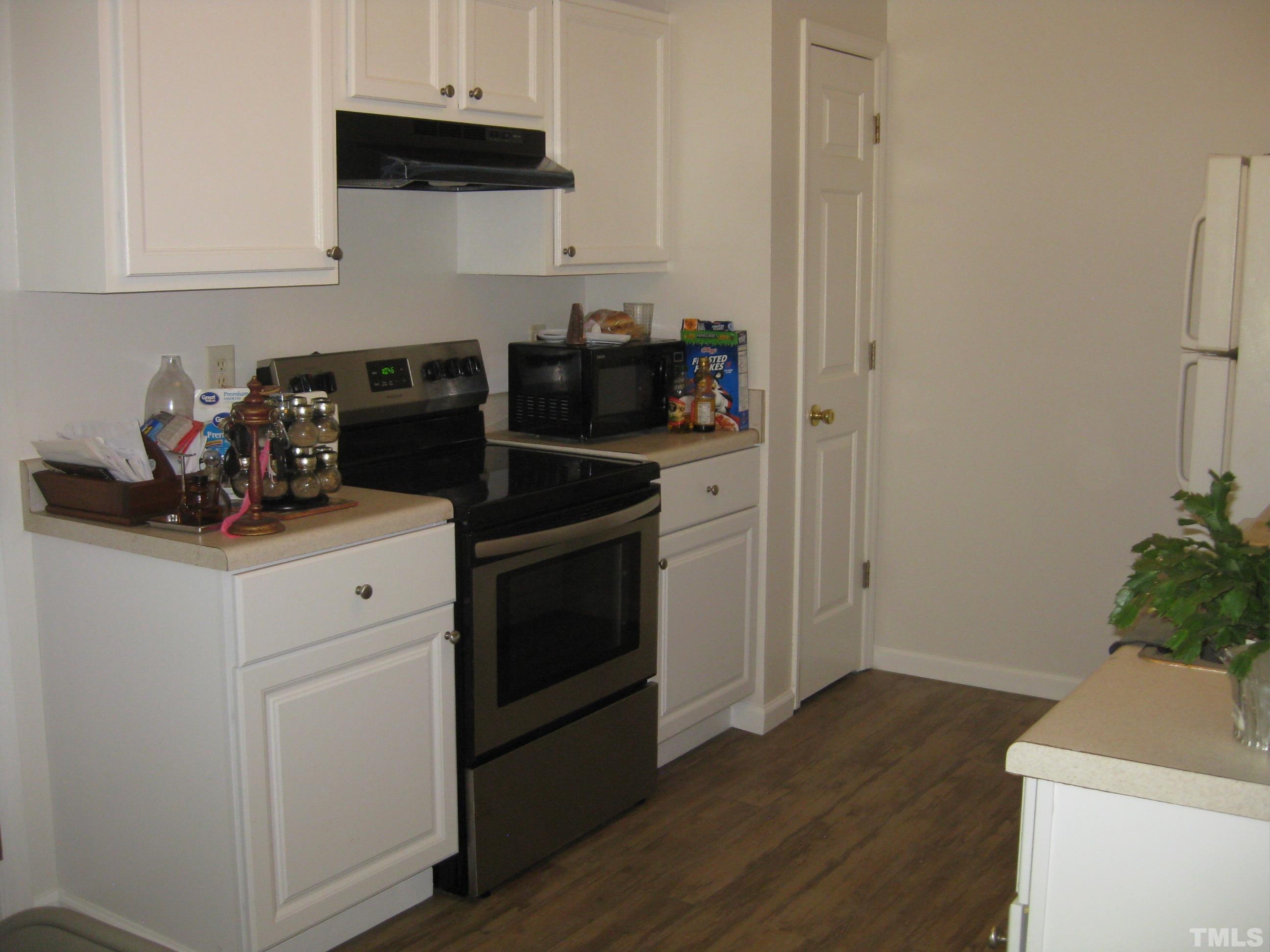 2703 Joyner Road Durham, NC 27704 - Photo 8 of 17