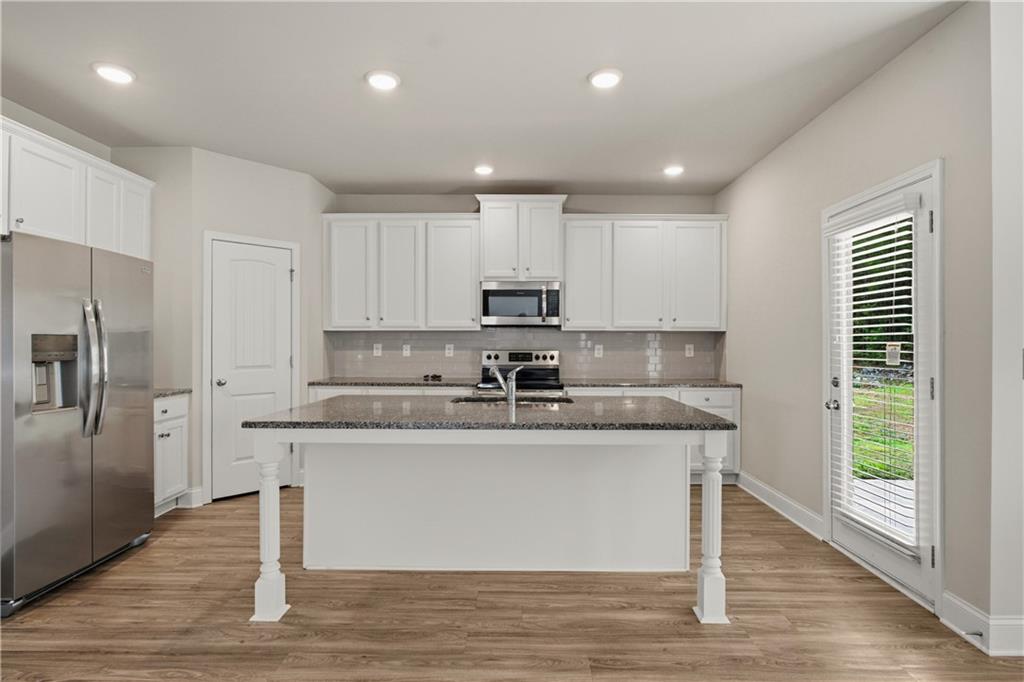 28 Village Trace Rydal, GA 30171 - Photo 13 of 49
