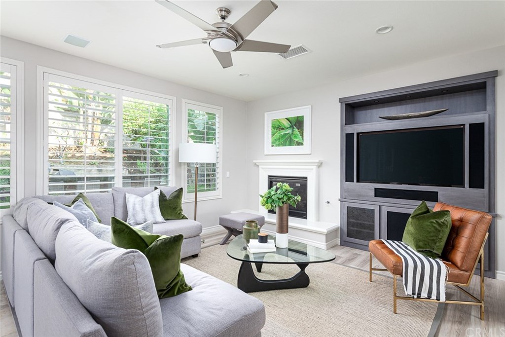 3932 Killymoon Circle Yorba Linda, CA 92886 - Photo 4 of 25 a living room with furniture and a flat screen tv