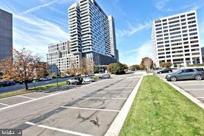 1650 Silver Hill Drive, Unit 2004 McLean, VA 22102 - Photo 6 of 8