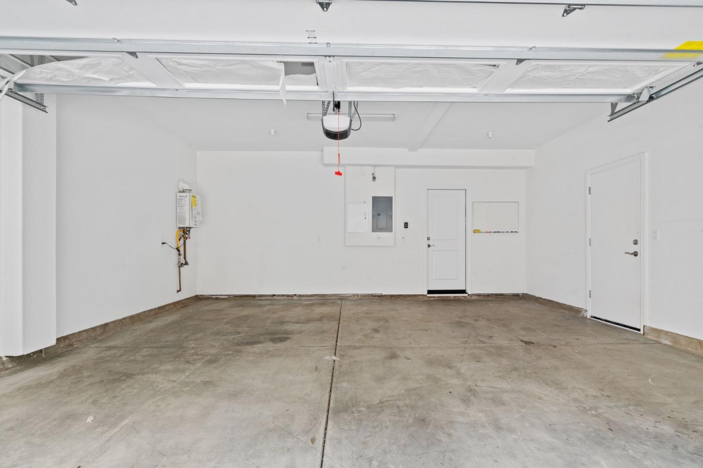 3406 Pyramid Way Mountain View, CA 94043 - Photo 29 of 41 a view of a garage