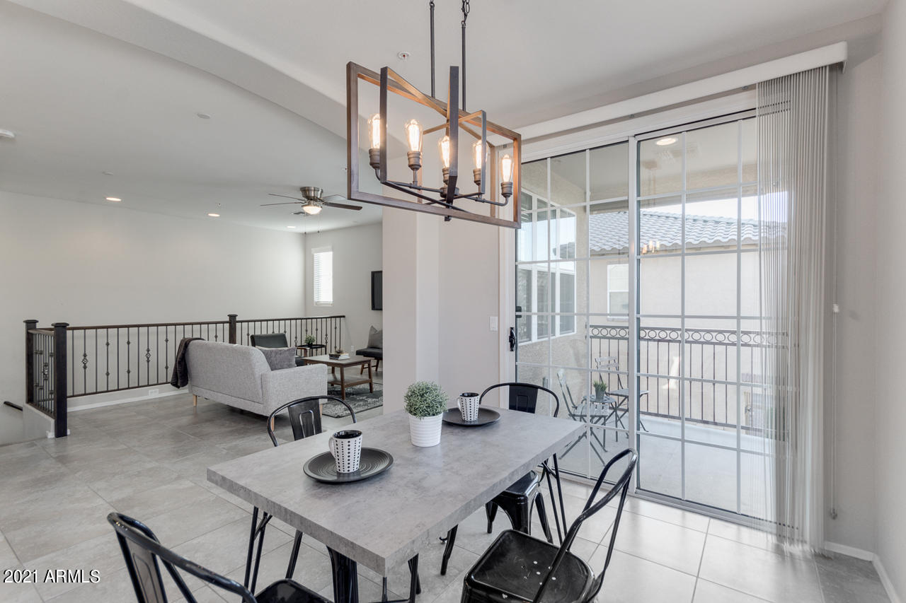 4763 East Red Oak Lane, Unit 101 Gilbert, AZ 85297 - Photo 12 of 30 11-Red Oak