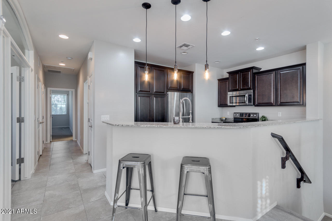 4763 East Red Oak Lane, Unit 101 Gilbert, AZ 85297 - Photo 13 of 30 12-Red Oak
