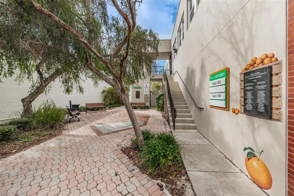 2476 Coronado Way Dunedin, FL 34698 - Photo 66 of 81