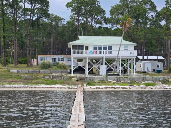 $550,000 | 3150 Highway 98 East, Carrabelle, FL 32322