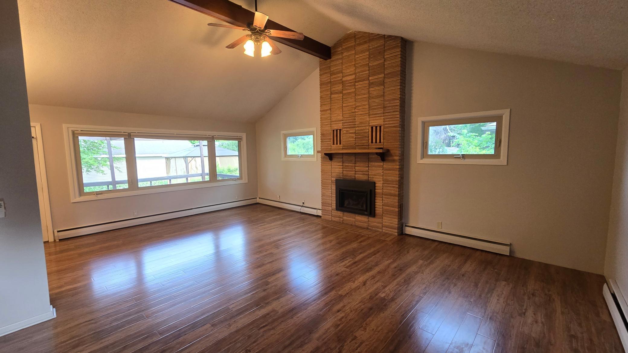 305 20th Street Northwest Austin, MN 55912 - Photo 8 of 30